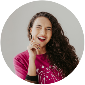 mirielle-cajuhy-pensativa mirielle-cajuhy-pensativa